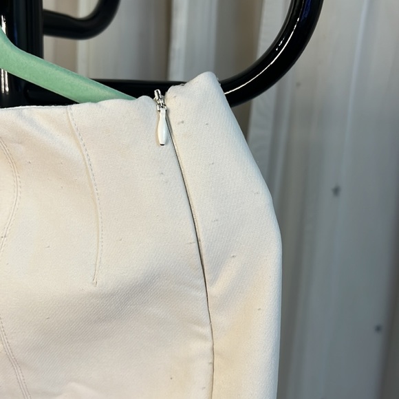 White Skirt - Picture 4 of 5